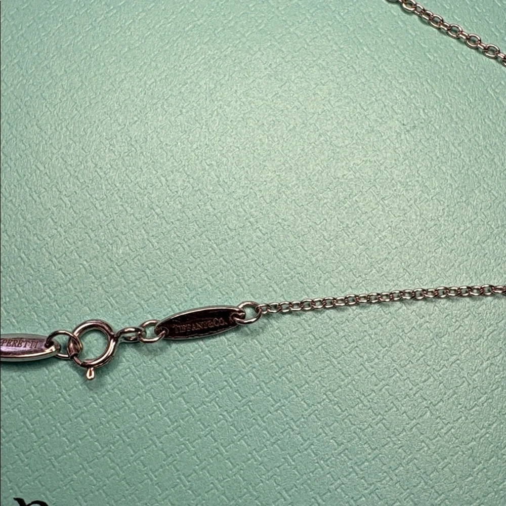 Tiffany & Co. Elsa Peretti Bean Necklace - Picture 6 of 9